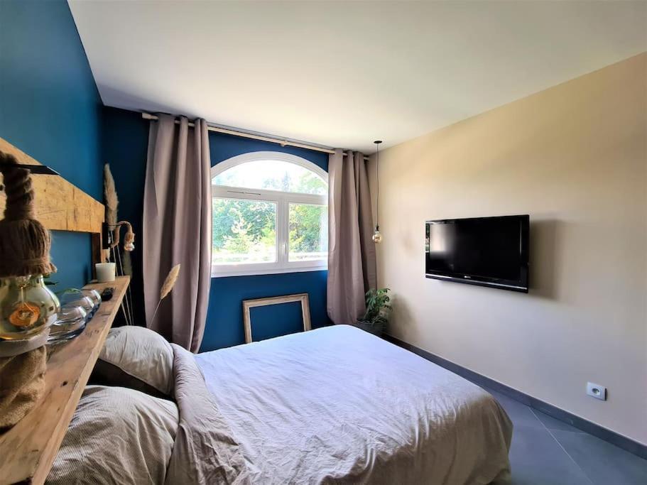 Climatise & Cosy - T3 55 M2 Parking A 2 Mn De Lyon